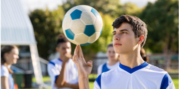 How to Choose the Right Sports Trainer Certification for Your Career